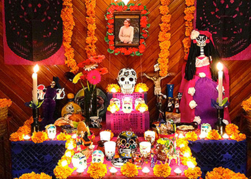 Altares de Muertos